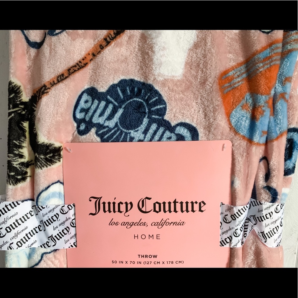 Juicy Couture Soft Blanket/Throw - Picture 3 of 3